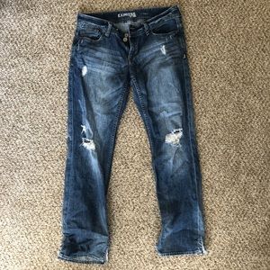 Express size 6 distressed jeans